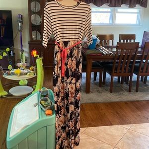 Maxi Maternity Dress